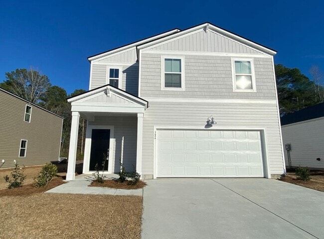 Building Photo - 4 Bed 3 Bath Single Family Home