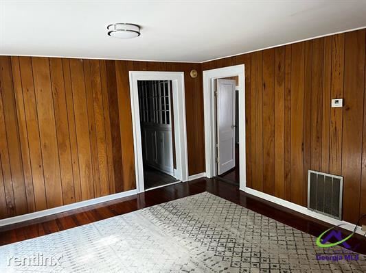 Photo - 3 br, 1.5 bath House - 503 West Church Street