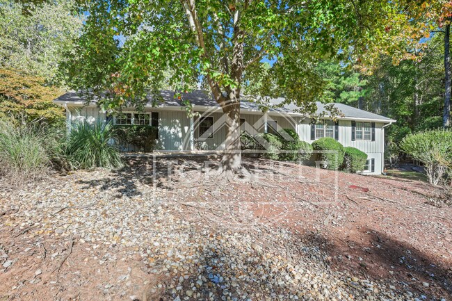 Photo - 4684 Ben Hill Dr