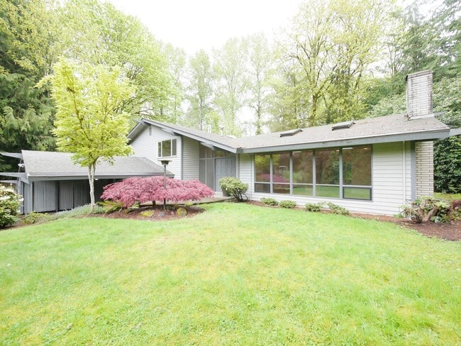 3 Bed and 3 Bath Plus Office Private Singl... - 3 Bed and 3 Bath Plus Office Private Singl... House