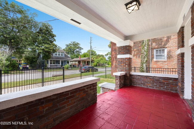 Photo - 131 Cottage Ave