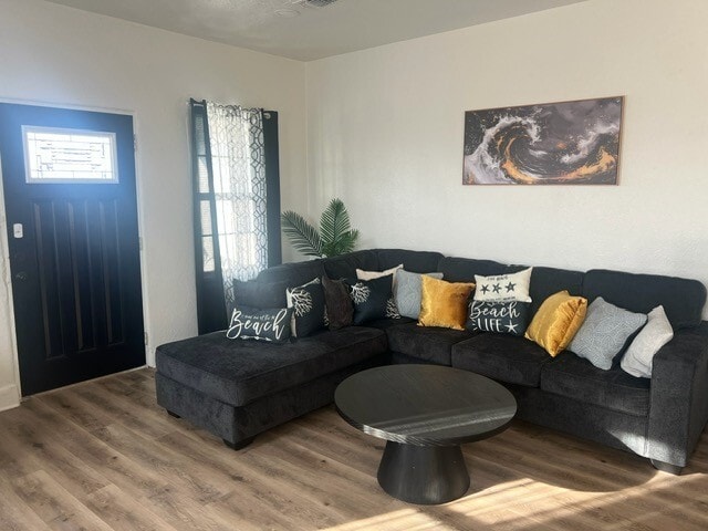 Photo - 5627 Avenue R