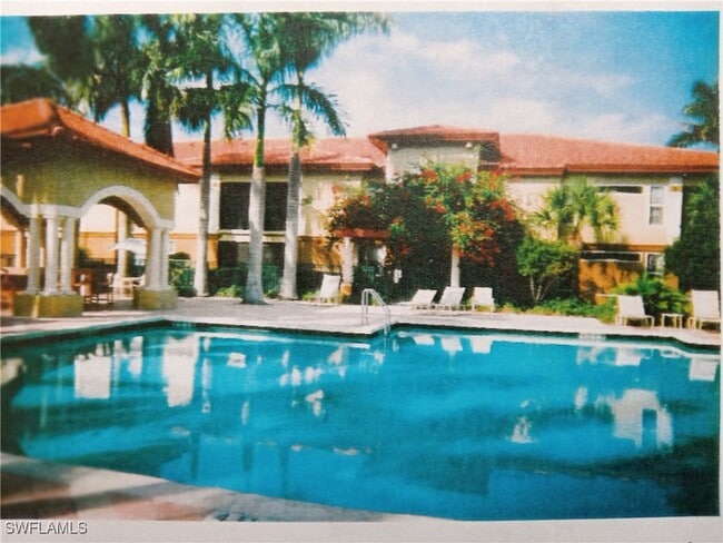 Building Photo - 8861 Colonnades Ct W Unit 216 Rental