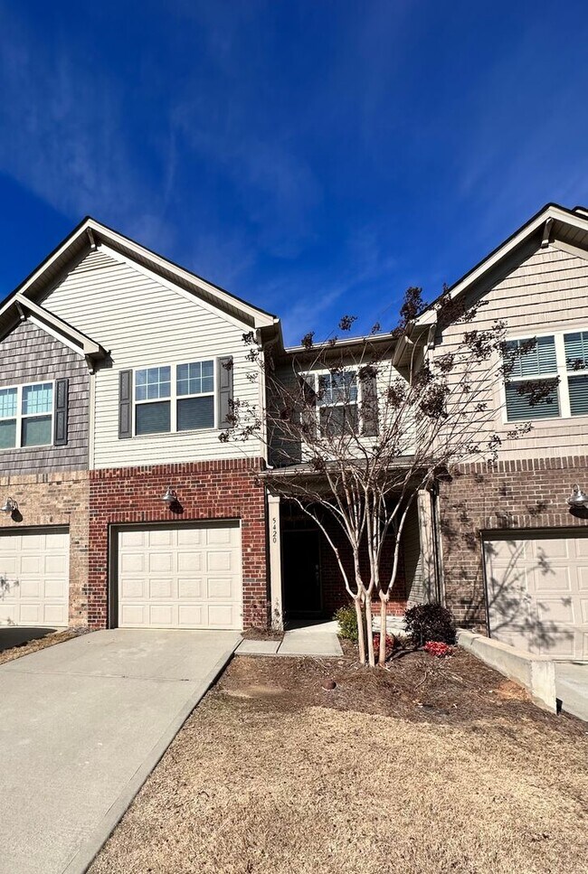 Exclusively Offered by Muse Realty Rentals... - Exclusively Offered by Muse Realty Rentals...