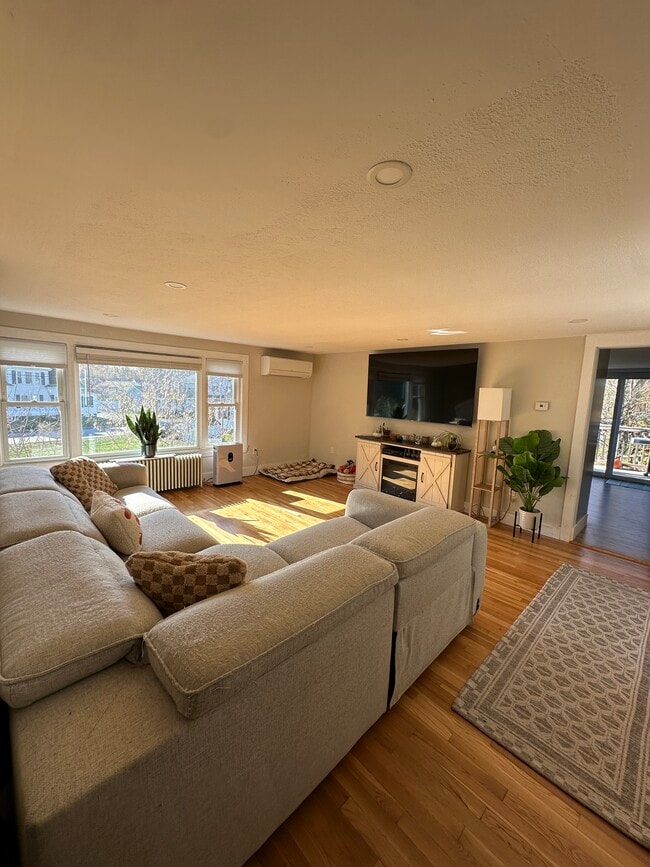 Photo - 13 Atlantic Ave Unidad 2