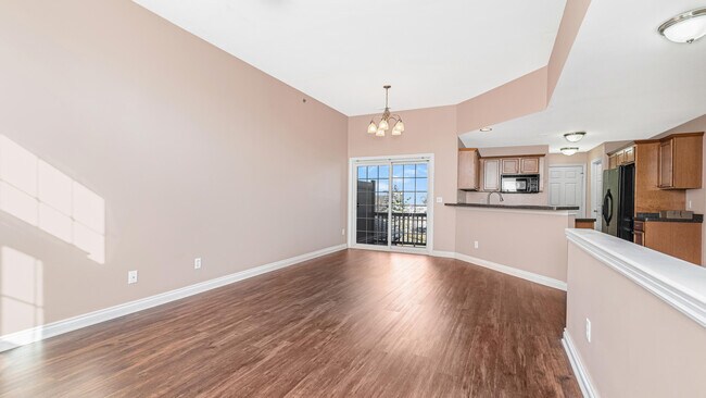 Photo - 45605 Graystone Ln