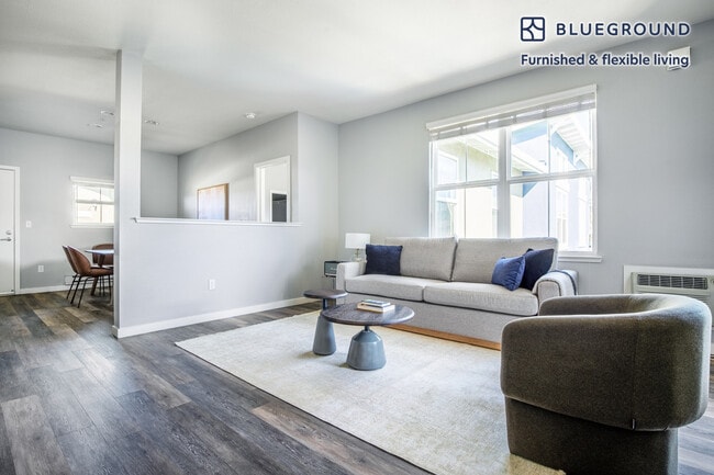 Photo - 30 Buckingham Dr Unit FL3-ID463