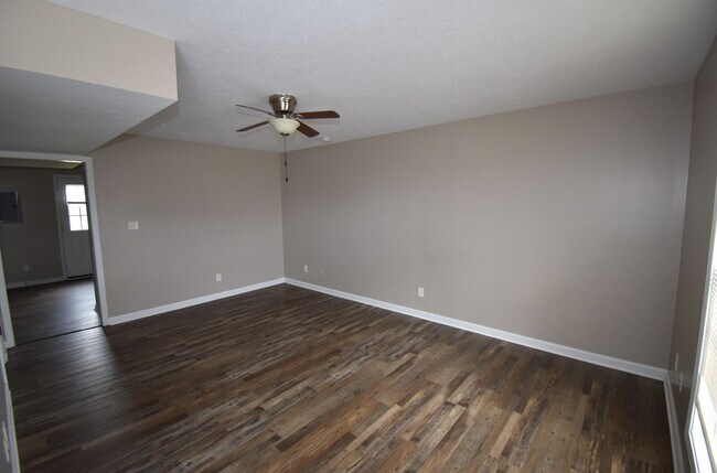 Photo - 362 Peabody Dr Unit 3