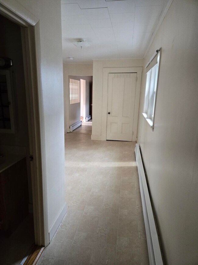 187 Essex St Unit #2