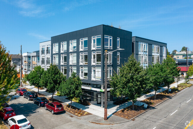 Building Photo - The Grove Ballard Rental