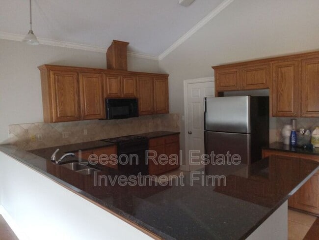 Photo - 5721 S Lakeshore Dr