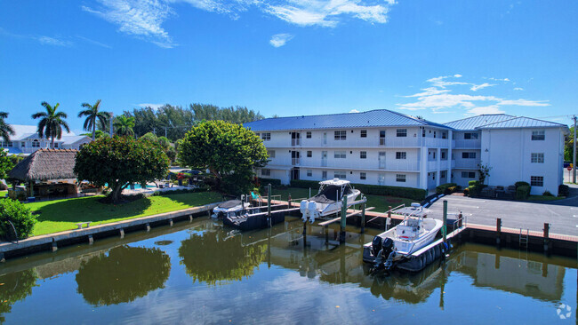 Building Photo - 1700 S Ocean Blvd Unit 22 Rental