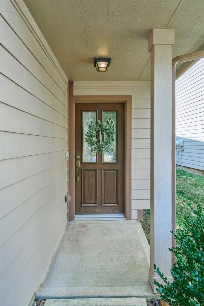 Photo - 327 Bloomhill Pl