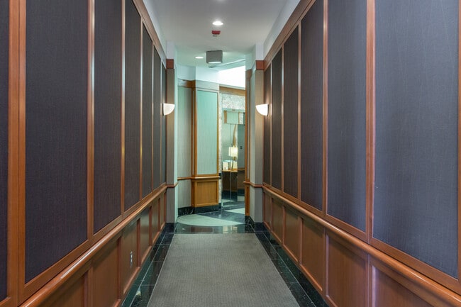 Photo - 1275 25th St NW Unit 800