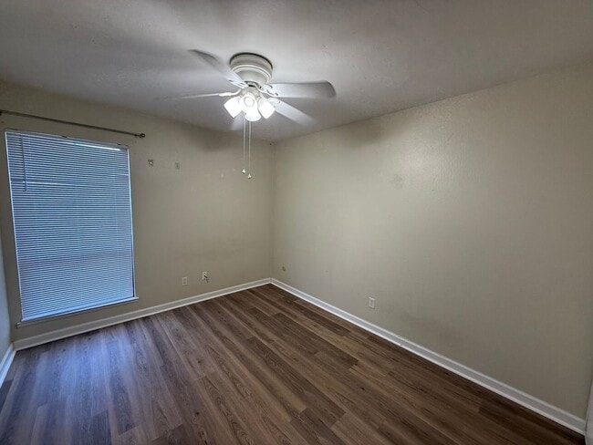 332 Bridge Pl