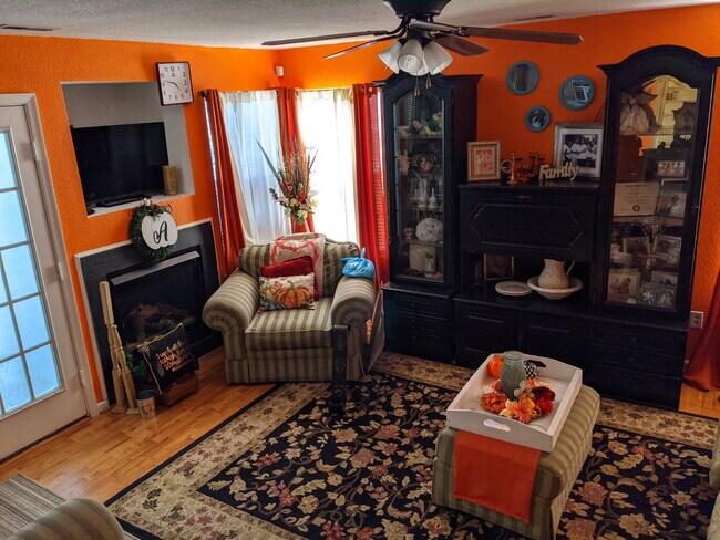 Photo - 1316 Baltic St