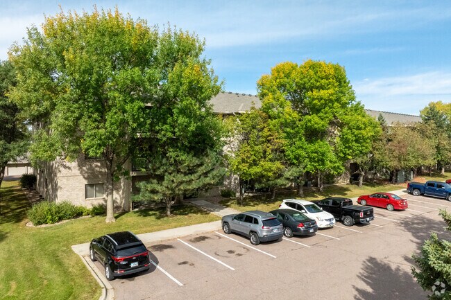 LEXINGTON ESTATES