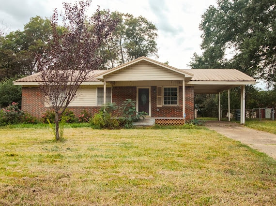 Building Photo - 2822 Brooklane Dr