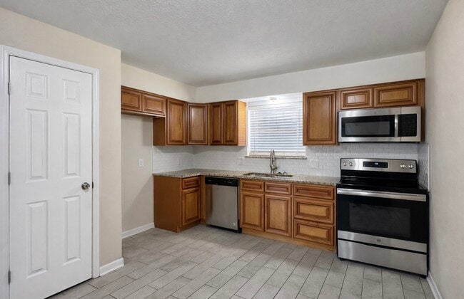 Photo - 101 Lottie Ln