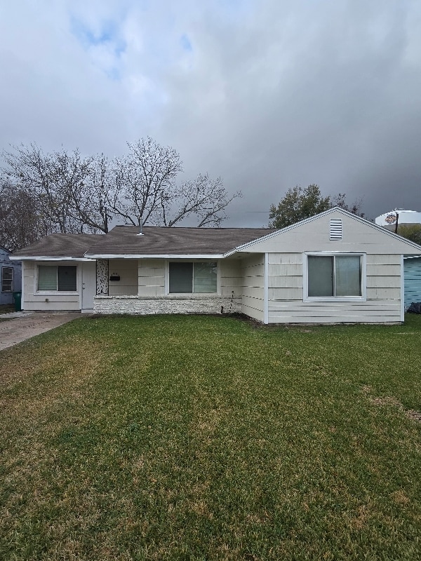 Building Photo - 3511 Washington St