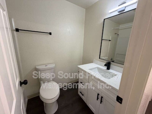 Photo - 2831 SW Dolph Ct Unidad #2