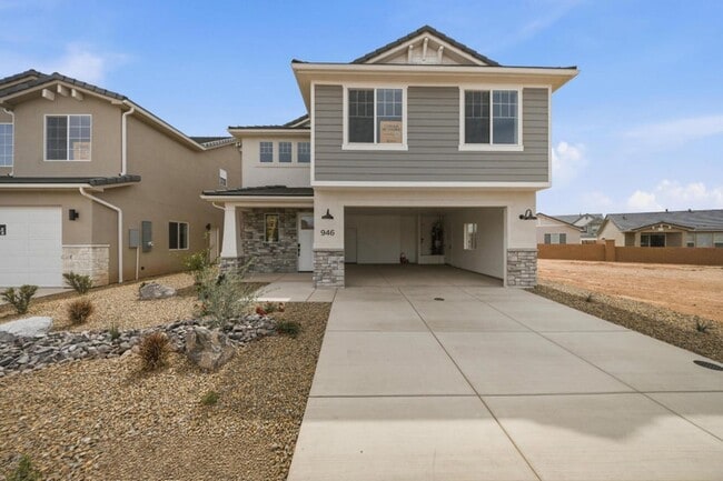 946 Malibu Dr