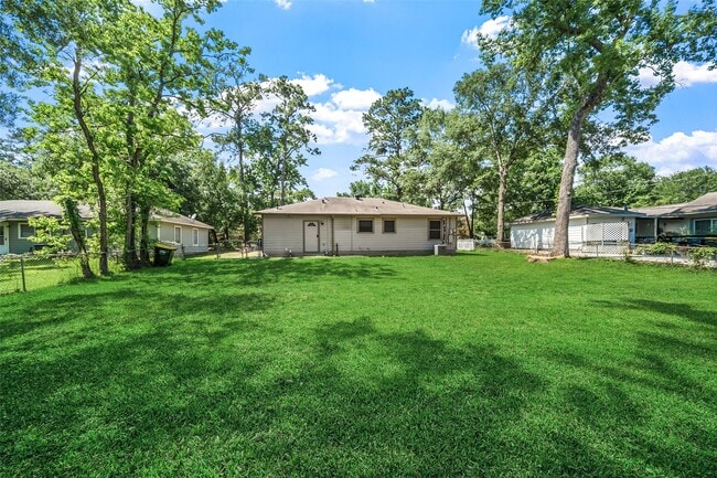 Photo - 1105 Thomas Ave