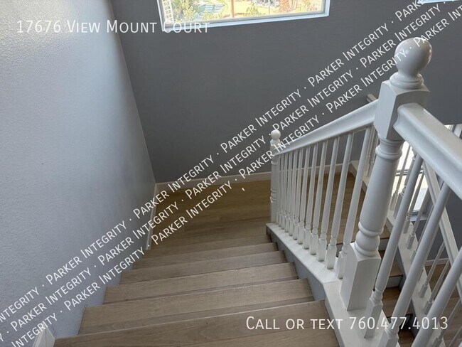 17676 View Mt Ct