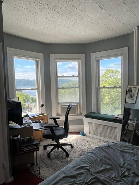 8 Hudson Terrace