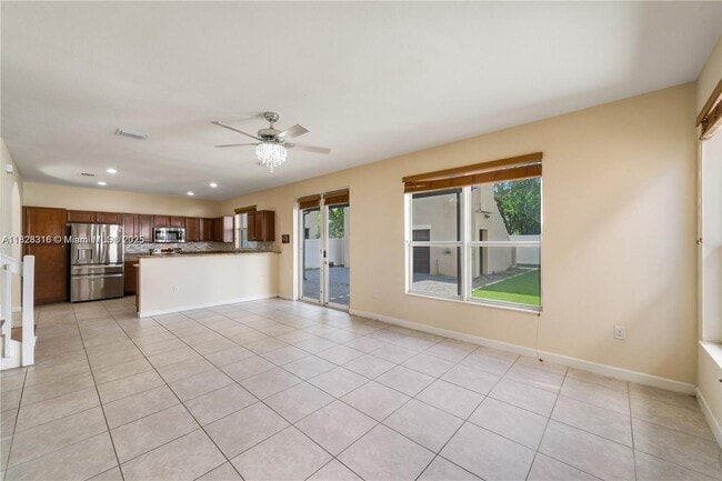 Photo - 16946 SW 90th Terrace