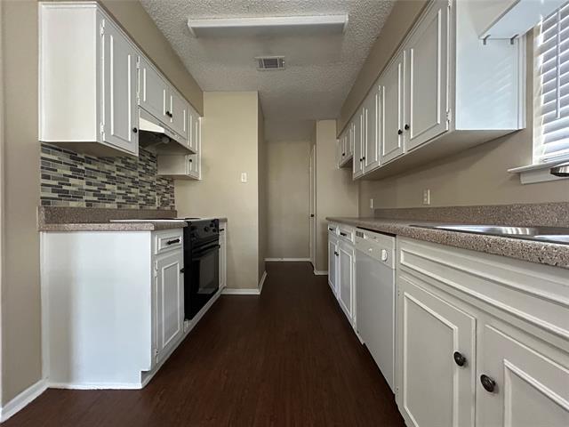 Photo - 2212 Viewtop Ln