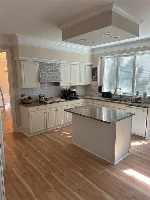 Photo - 2323 Briarleigh Way