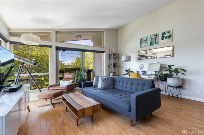 Photo - 3607 14th Ave W