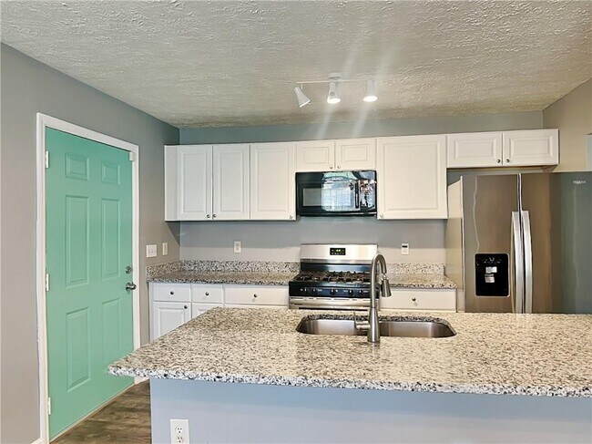 Photo - 249 Chappell Rd NW