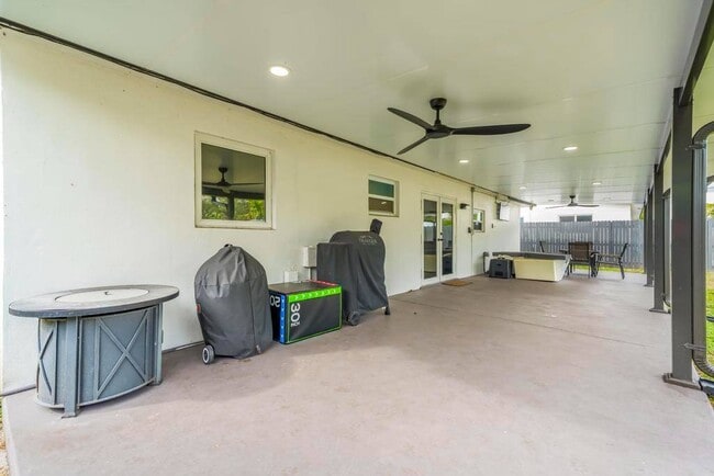 Photo - 5070 SW 94th Terrace