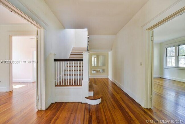 Photo - 2000 S Miami Ave