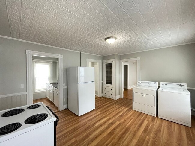 Photo - 350 Portland St Unit A