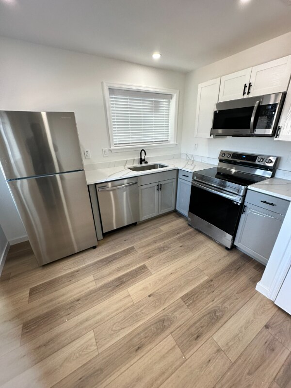 Photo - 222 Webster St NE Unit 2