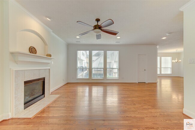 Photo - 1322 Cohn St