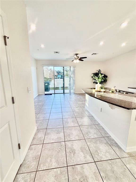 Photo - 10560 Salt Grove St