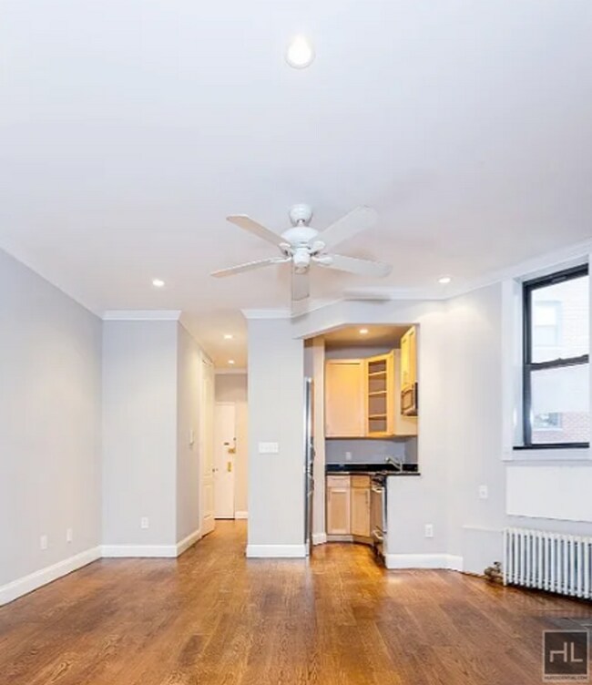 Photo - E 25TH ST. Unit 3C