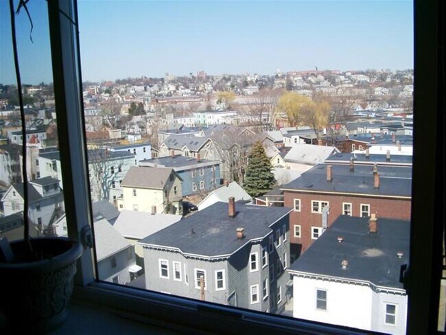 Photo - 94 Beacon St Unit 74