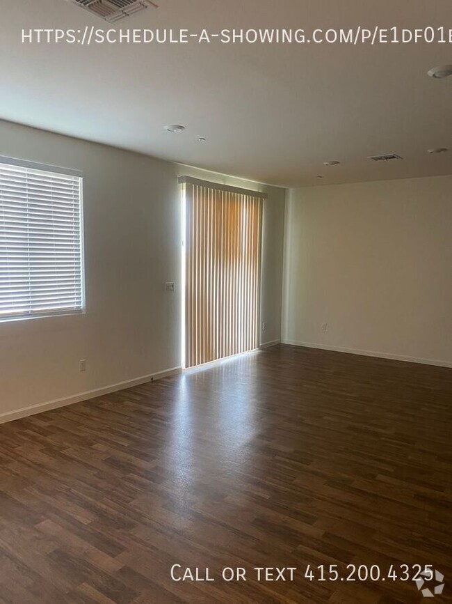 Building Photo - $500 OFF FIRST MONTH! Rental