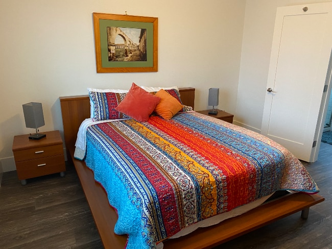 Photo - 904 1/2 Persifer St