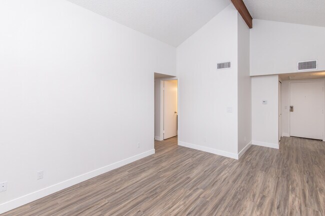 Plan D 3BR, 2BA Living Room