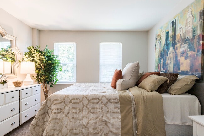 7 Hills Townhomes