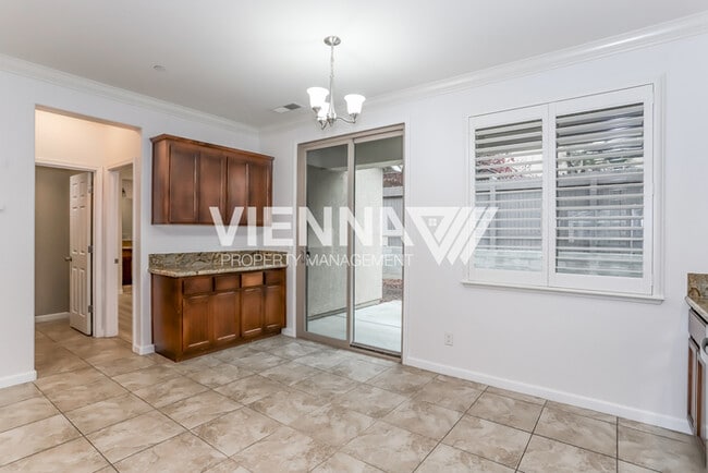 Photo - Beautiful Roseville Home rent ready!