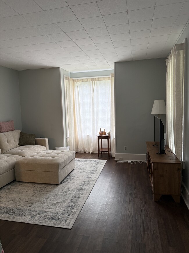 Sala de estar - 127 N 6th St Unidad First floor