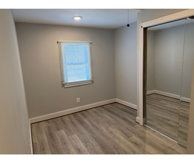 Photo - 716 E 23rd St Unit 1B AVAILABLE $600