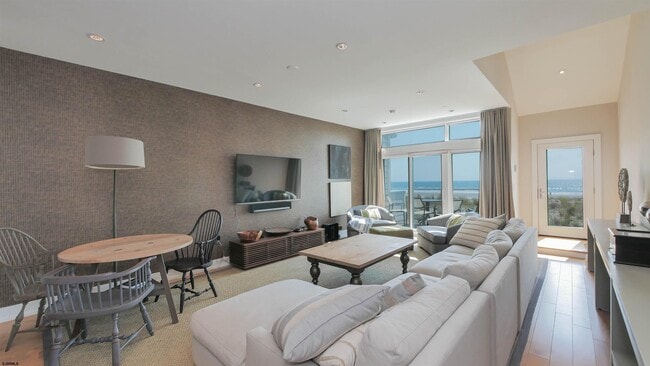 Photo - 5208 Boardwalk Unit Oceanfront